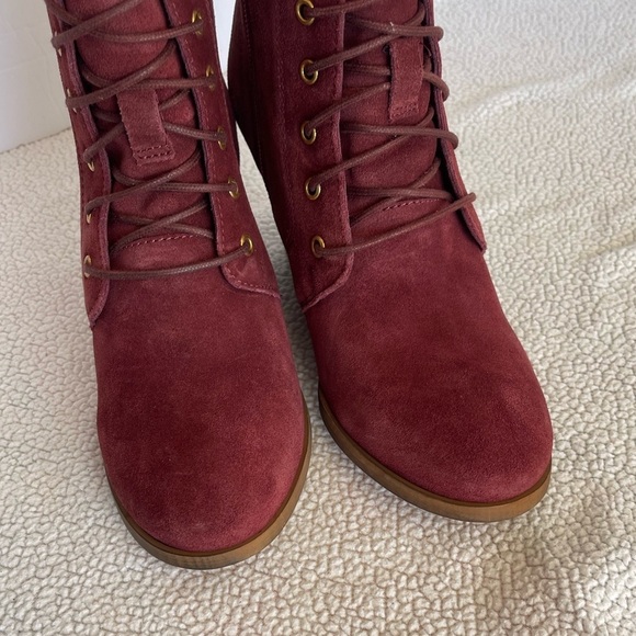 Diba nwob blake burgundy lace up leather wedge heel bootie - Picture 8 of 10